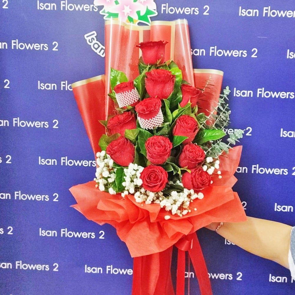 12 big red roses in red tall bouquet b